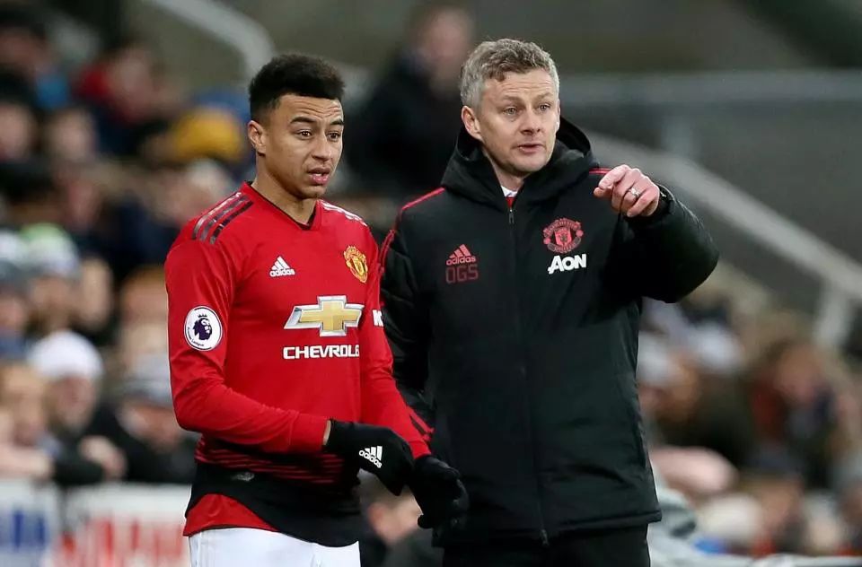 在比赛中更 在比赛中更